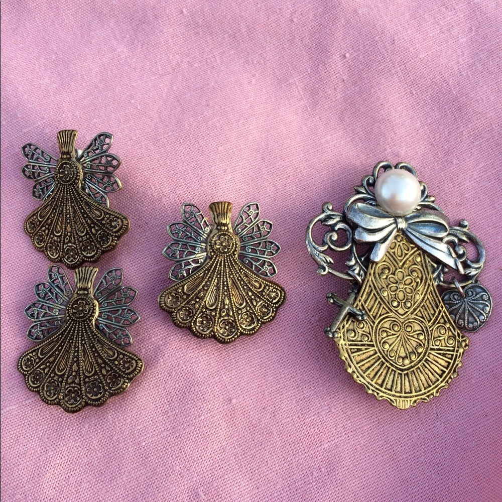 6 “Jane” Angel Brooch Pins